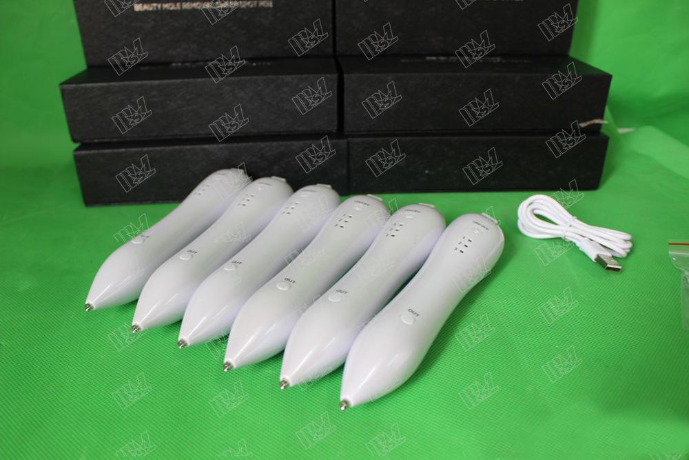 Portable handheld spot removal